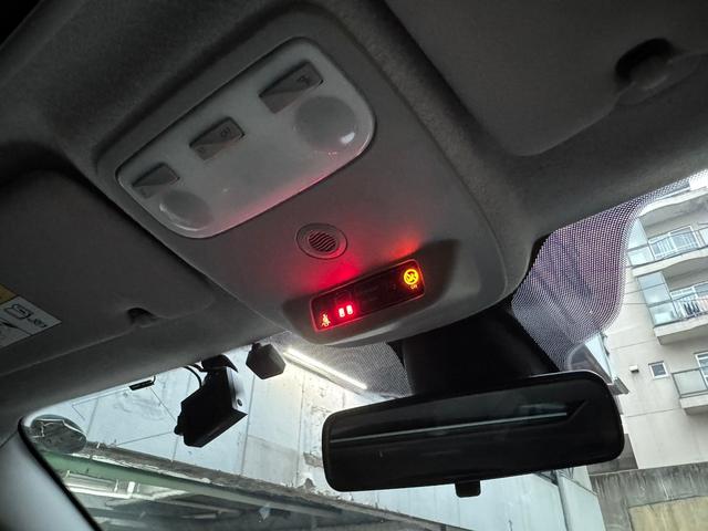 スマートフォーフォー プライム　プライム　黒革シート　パノラマルーフ　パナソニックナビＣＮ－Ｇ１１００ＶＤ　バックモニター　１５インチ純正アルミ　純正フロアマット（51枚目）