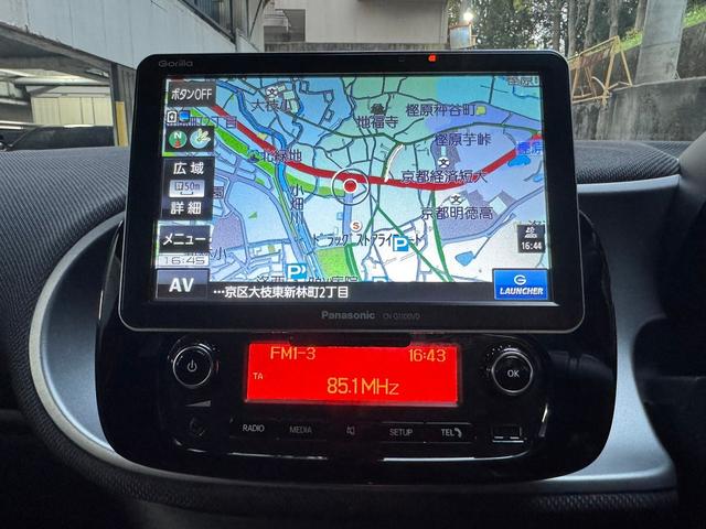 スマートフォーフォー プライム　プライム　黒革シート　パノラマルーフ　パナソニックナビＣＮ－Ｇ１１００ＶＤ　バックモニター　１５インチ純正アルミ　純正フロアマット（55枚目）