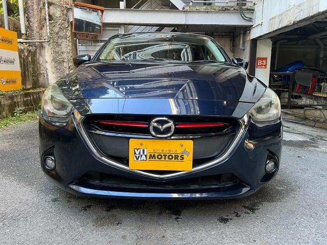 デミオ ＸＤツーリング　６ＭＴ　ディーゼルターボ　プッシュスタート　スマートキー２本　アイドリングストップ　スマートシティブレーキサポート　ヘッドアップディスプレイ　ビルトインＥＴＣ　１６インチアルミ　カラーバックモニター（3枚目）