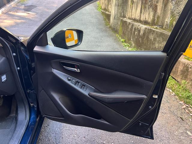 デミオ ＸＤツーリング　６ＭＴ　ディーゼルターボ　プッシュスタート　スマートキー２本　アイドリングストップ　スマートシティブレーキサポート　ヘッドアップディスプレイ　ビルトインＥＴＣ　１６インチアルミ　カラーバックモニター（39枚目）