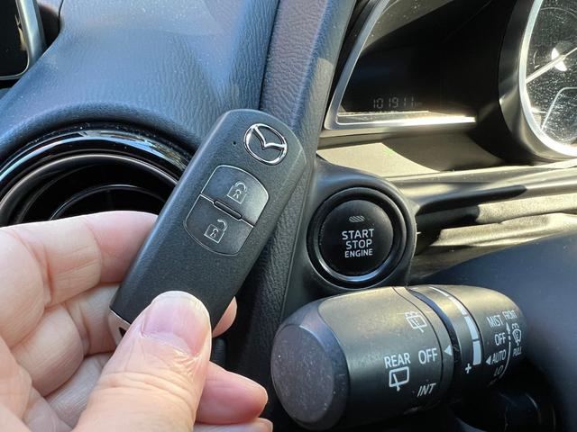 デミオ ＸＤツーリング　６ＭＴ　ディーゼルターボ　プッシュスタート　スマートキー２本　アイドリングストップ　スマートシティブレーキサポート　ヘッドアップディスプレイ　ビルトインＥＴＣ　１６インチアルミ　カラーバックモニター（69枚目）