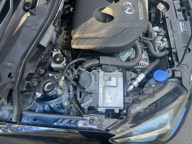 デミオ ＸＤツーリング　６ＭＴ　ディーゼルターボ　プッシュスタート　スマートキー２本　アイドリングストップ　スマートシティブレーキサポート　ヘッドアップディスプレイ　ビルトインＥＴＣ　１６インチアルミ　カラーバックモニター（72枚目）