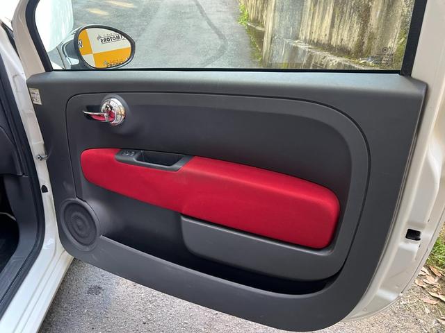 500 ツインエア ポップ 2025年11月クラッチ交換済 ツインエア ターボ デュアロジック 地デジナビ ETC キーレス×1本 スペアキー×1本 スペアタイヤ(32枚目)