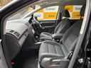 VOLKSWAGEN GOLF TOURAN
