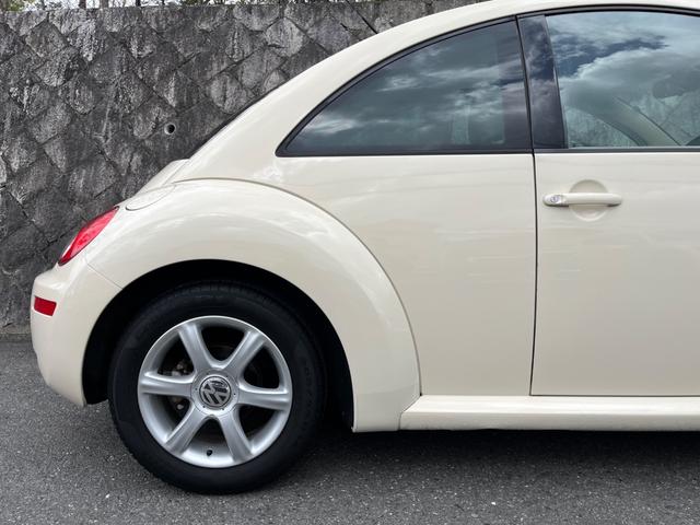 ニュービートル プライムエディション　最終モデル　特別仕様車　６速ＡＴ　シートヒーター　リアパークセンサー　バックカメラ　ＥＴＣ　スペアキー　１６インチホイール（17枚目）