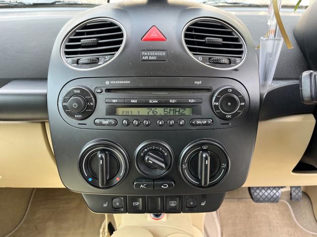 ニュービートル プライムエディション　最終モデル　特別仕様車　６速ＡＴ　シートヒーター　リアパークセンサー　バックカメラ　ＥＴＣ　スペアキー　１６インチホイール（33枚目）