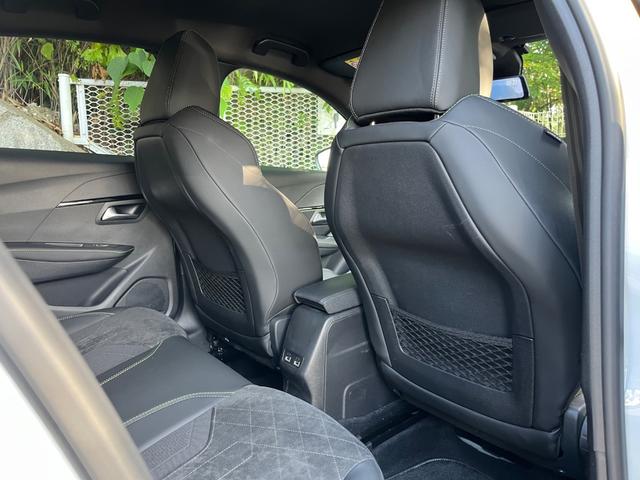 208 GT 2年保証 新シフト シートヒーター 8速AT パドルシフト 純正デジタルインナーミラー ドラレコ ETC スマートキー LEDライト AppleCarPlay アクティブクルーズコントロール 禁煙車(25枚目)