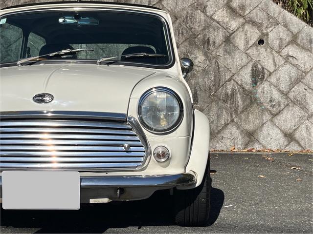 ＭＩＮＩ クーパー　４速クイックシフトＭＴ　センターマフラー　社外サスペンション　１２インチホイール　ウッドステアリング　ＥＴＣ車載器　新品タイヤ交換後納車（14枚目）
