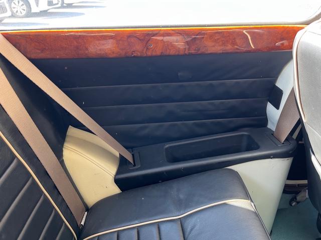 ＭＩＮＩ クーパー　４速クイックシフトＭＴ　センターマフラー　社外サスペンション　１２インチホイール　ウッドステアリング　ＥＴＣ車載器　新品タイヤ交換後納車（25枚目）