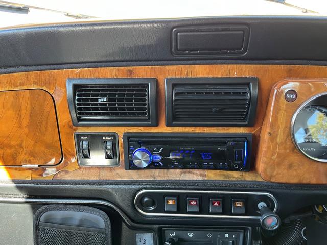 ＭＩＮＩ クーパー　４速クイックシフトＭＴ　センターマフラー　社外サスペンション　１２インチホイール　ウッドステアリング　ＥＴＣ車載器　新品タイヤ交換後納車（27枚目）