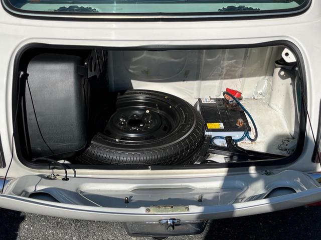 ＭＩＮＩ クーパー　４速クイックシフトＭＴ　センターマフラー　社外サスペンション　１２インチホイール　ウッドステアリング　ＥＴＣ車載器　新品タイヤ交換後納車（32枚目）