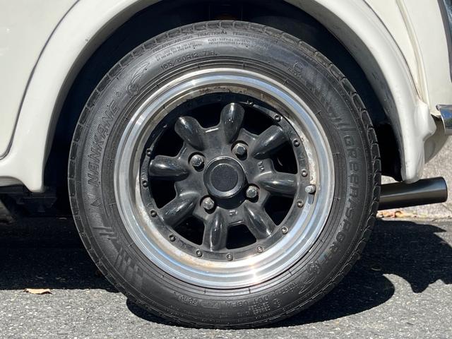 ＭＩＮＩ クーパー　４速クイックシフトＭＴ　センターマフラー　社外サスペンション　１２インチホイール　ウッドステアリング　ＥＴＣ車載器　新品タイヤ交換後納車（44枚目）