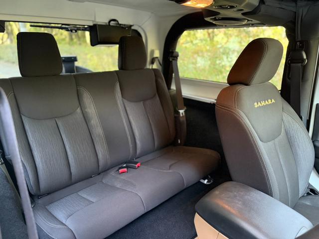 ジープ・ラングラー サハラ　サハラ　カロッツェリアナビ　Ｆ＆Ｒドライブレコーダー（13枚目）