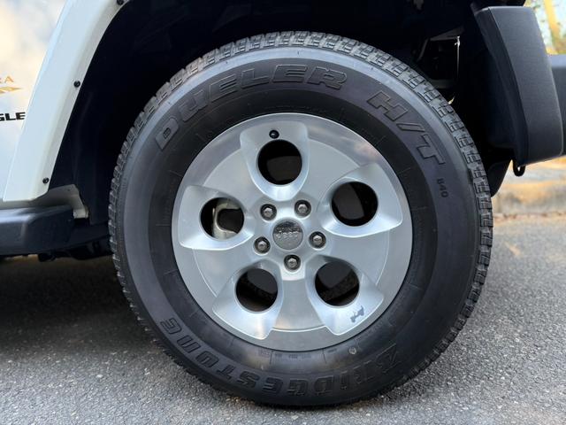 ジープ・ラングラー サハラ　サハラ　カロッツェリアナビ　Ｆ＆Ｒドライブレコーダー（23枚目）