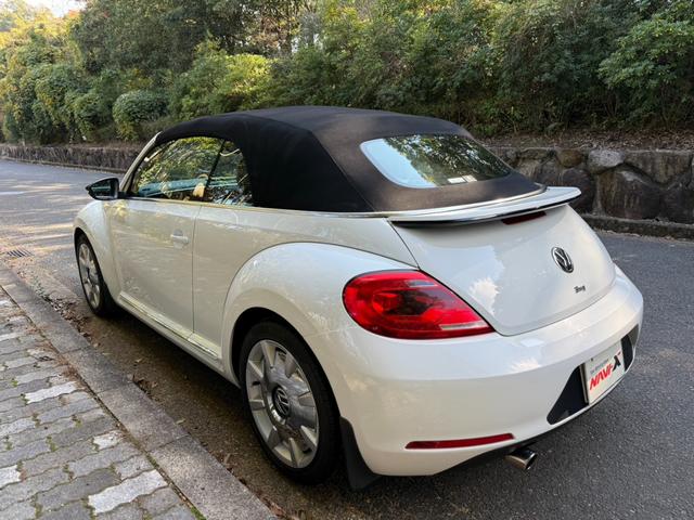 ザ・ビートル・カブリオレ ベースグレード レザーシート 純正OPアルミホイール バックカメラ シートヒーター クルーズコントロール(7枚目)