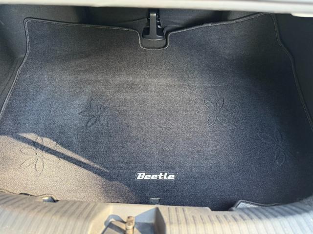 ザ・ビートル・カブリオレ ベースグレード レザーシート 純正OPアルミホイール バックカメラ シートヒーター クルーズコントロール(9枚目)