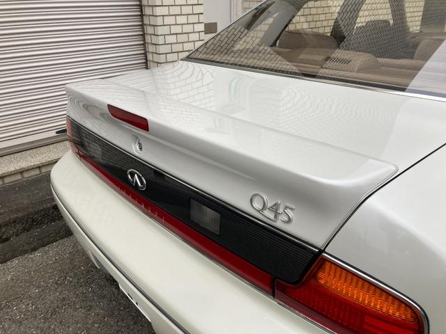 日産 インフィニティＱ４５