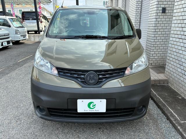 ＮＶ２００バネットバン 　ＧＯＲＤＤＮ　ＭＩＬＬＥＲキャンピング仕様（2枚目）