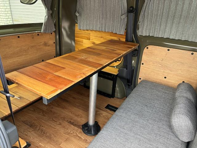 ＮＶ２００バネットバン 　ＧＯＲＤＤＮ　ＭＩＬＬＥＲキャンピング仕様（14枚目）
