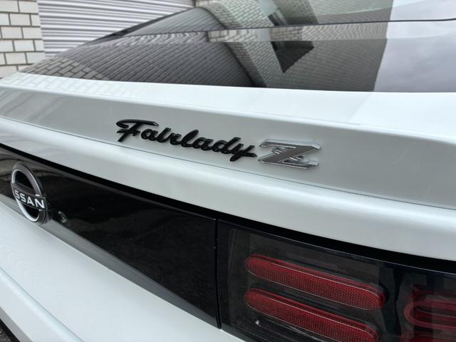 フェアレディZ バージョンST 登録済未使用車 ガレージ保管6速MT(8枚目)