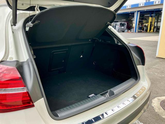 ＧＬＡクラス ＧＬＡ１８０　ドライブレコーダー　ＥＴＣ　バックカメラ　クリアランスソナー　オートクルーズコントロール　パワーシート　衝突被害軽減システム　サンルーフ　ナビ　ＴＶ　オートライト　ＬＥＤヘッドランプ　電動リアゲート（39枚目）