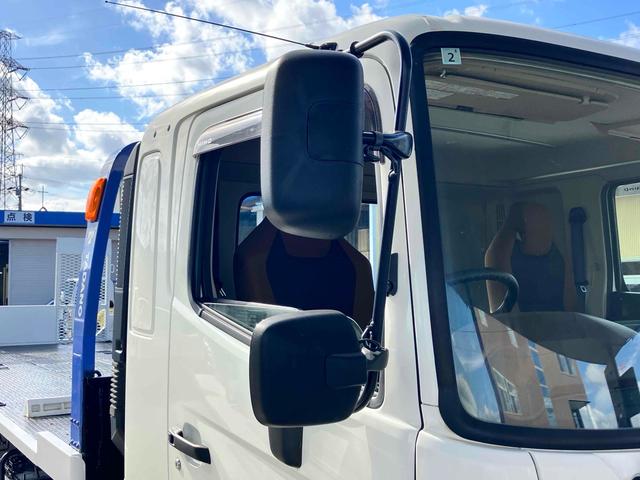 ヒノレンジャー 積載車　キャリアカー　ローダー　レッカー　ＭＴ　レーンアシスト　ＥＴＣ　ナビ　ＴＶ　アイドリングストップ　オートマチックハイビーム　オートライト　ＥＳＣ　エアコン　パワーウィンドウ　ＣＤ　ＵＳＢ（11枚目）