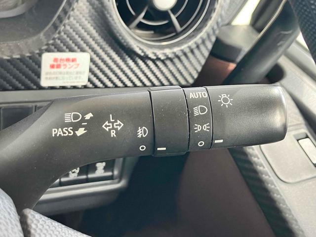 ヒノレンジャー 積載車　キャリアカー　ローダー　レッカー　ＭＴ　レーンアシスト　ＥＴＣ　ナビ　ＴＶ　アイドリングストップ　オートマチックハイビーム　オートライト　ＥＳＣ　エアコン　パワーウィンドウ　ＣＤ　ＵＳＢ（38枚目）