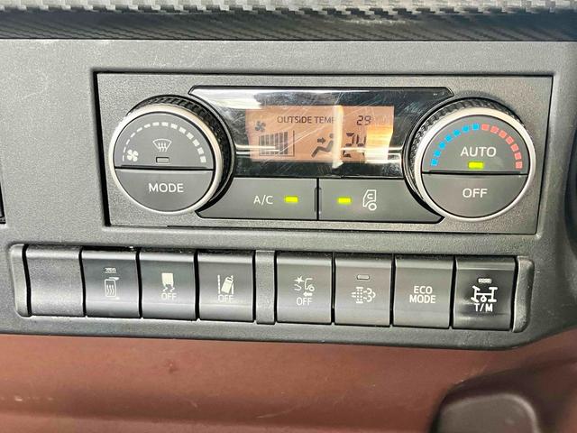 ヒノレンジャー 積載車　キャリアカー　ローダー　レッカー　ＭＴ　レーンアシスト　ＥＴＣ　ナビ　ＴＶ　アイドリングストップ　オートマチックハイビーム　オートライト　ＥＳＣ　エアコン　パワーウィンドウ　ＣＤ　ＵＳＢ（42枚目）