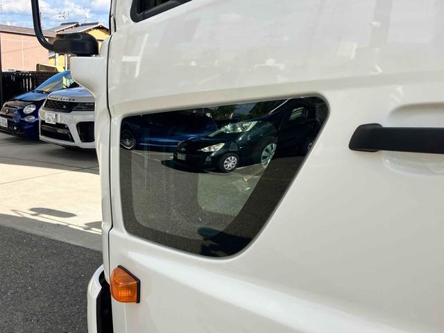 ヒノレンジャー 積載車　キャリアカー　ローダー　レッカー　ＭＴ　レーンアシスト　ＥＴＣ　ナビ　ＴＶ　アイドリングストップ　オートマチックハイビーム　オートライト　ＥＳＣ　エアコン　パワーウィンドウ　ＣＤ　ＵＳＢ（53枚目）