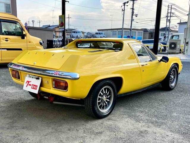 ヨーロッパ 　ドライブレコーダー　バックカメラ　ＭＴ　アルミホイール　カセット（15枚目）