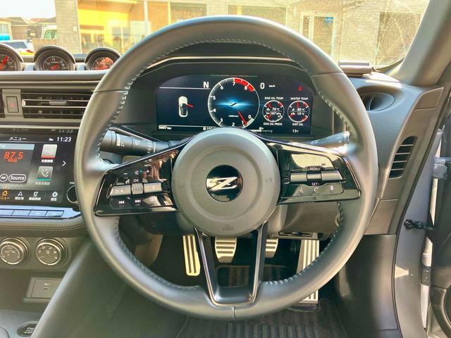 フェアレディZ バージョンST ドライブレコーダー バックカメラ ナビ TV クリアランスソナー オートクルーズコントロール 衝突被害軽減システム MT オートライト LEDヘッドランプ スマートキー 電動格納ミラー シートヒーター(3枚目)