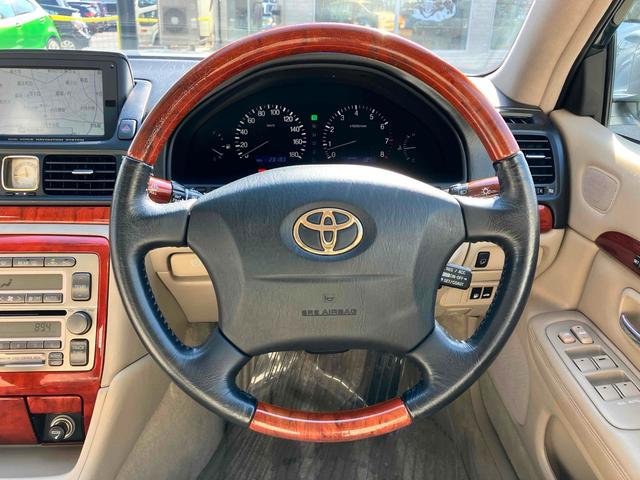 オリジン 　ドライブレコーダー　オートクルーズコントロール　バックカメラ　ナビ　アルミホイール　オートライト　ＡＴ　シートヒーター　キーレスエントリー　電動格納ミラー　盗難防止システム　パワーシート　ＣＤ（3枚目）