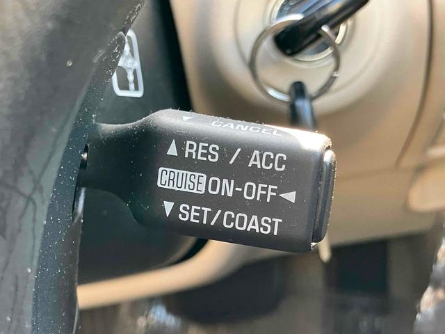 オリジン 　ドライブレコーダー　オートクルーズコントロール　バックカメラ　ナビ　アルミホイール　オートライト　ＡＴ　シートヒーター　キーレスエントリー　電動格納ミラー　盗難防止システム　パワーシート　ＣＤ（7枚目）