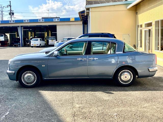 オリジン 　ドライブレコーダー　オートクルーズコントロール　バックカメラ　ナビ　アルミホイール　オートライト　ＡＴ　シートヒーター　キーレスエントリー　電動格納ミラー　盗難防止システム　パワーシート　ＣＤ（17枚目）