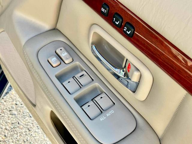 オリジン 　ドライブレコーダー　オートクルーズコントロール　バックカメラ　ナビ　アルミホイール　オートライト　ＡＴ　シートヒーター　キーレスエントリー　電動格納ミラー　盗難防止システム　パワーシート　ＣＤ（39枚目）