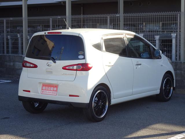 ソニカ Ｒ　平成１９年式　ターボ車　ＣＤオーディオ　スマートキー　スペアキー有り　１６インチアルミホイール（社外品「ＢＬＡＮＤＬＥ－ＬＩＮＥ」）　マニュアルエアコン　アームレストコンソールボックス　ドアバイザー（28枚目）