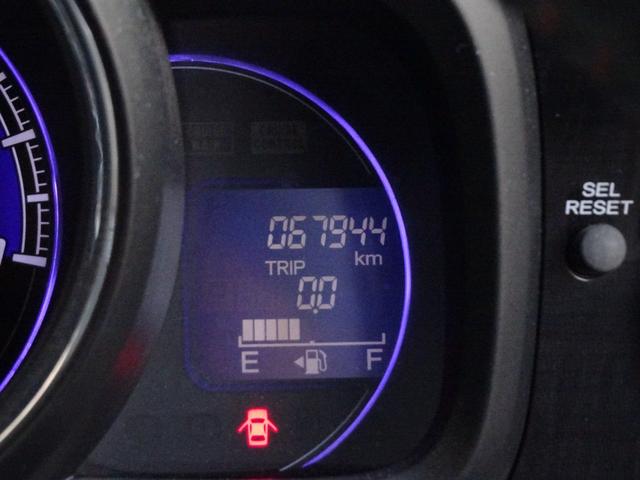 Ｎ－ＯＮＥ プレミアム・Ｌパッケージ　ナビ　バックカメラ　ＥＴＣ　前後ドラレコ　１４インチ純正アルミホイール　スマートキー　スペアキー有り　ＨＩＤヘッドライト　オートエアコン　ＵＳＢ接続　ＤＶＤ再生　横滑り防止装置　オートライト（19枚目）