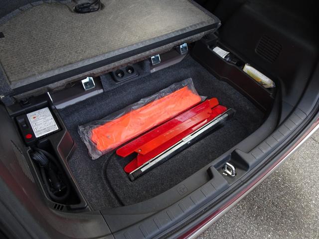 Ｎ－ＯＮＥ プレミアム・Ｌパッケージ　ナビ　バックカメラ　ＥＴＣ　前後ドラレコ　１４インチ純正アルミホイール　スマートキー　スペアキー有り　ＨＩＤヘッドライト　オートエアコン　ＵＳＢ接続　ＤＶＤ再生　横滑り防止装置　オートライト（46枚目）