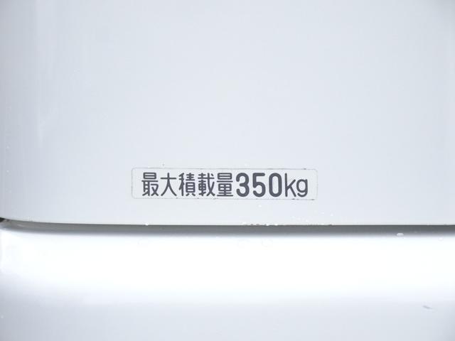 ハイゼットカーゴ DX ラジオデッキ キーレスエントリー ドアバイザー マニュアルエアコン パワーステアリング ヘッドライトレベライザー 4人乗り 12V電源ソケット(30枚目)