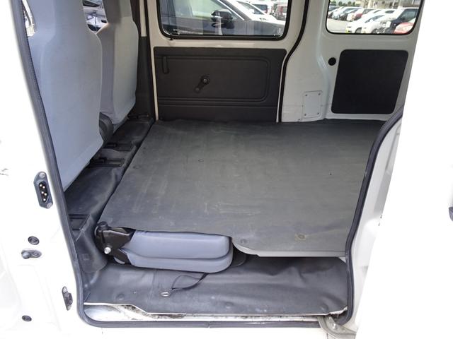 ハイゼットカーゴ DX ラジオデッキ キーレスエントリー ドアバイザー マニュアルエアコン パワーステアリング ヘッドライトレベライザー 4人乗り 12V電源ソケット(36枚目)
