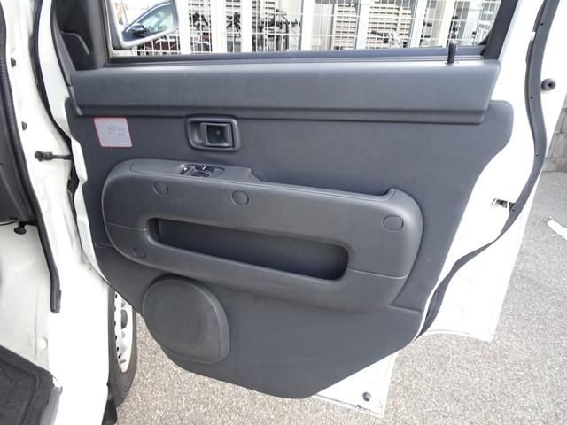 ハイゼットカーゴ DX ラジオデッキ キーレスエントリー ドアバイザー マニュアルエアコン パワーステアリング ヘッドライトレベライザー 4人乗り 12V電源ソケット(42枚目)
