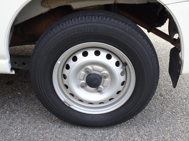 ハイゼットカーゴ DX ラジオデッキ キーレスエントリー ドアバイザー マニュアルエアコン パワーステアリング ヘッドライトレベライザー 4人乗り 12V電源ソケット(59枚目)