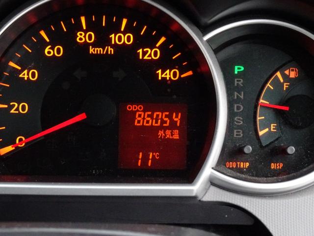 ソニカ ＲＳ　ターボ　ナビ　ＥＴＣ　Ｂｌｕｅｔｏｏｔｈ　ＣＤ／ＤＶＤ再生　ＨＩＤヘッドライト　オートエアコン　アームレストコンソールボックス　１５インチ純正アルミホイール　スマートキー　スペアキー有り（16枚目）