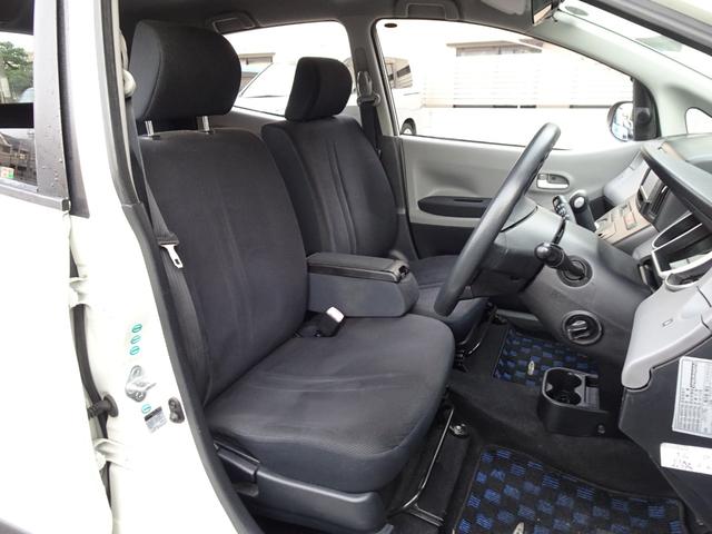 ソニカ ＲＳ　ターボ　ナビ　ＥＴＣ　Ｂｌｕｅｔｏｏｔｈ　ＣＤ／ＤＶＤ再生　ＨＩＤヘッドライト　オートエアコン　アームレストコンソールボックス　１５インチ純正アルミホイール　スマートキー　スペアキー有り（30枚目）