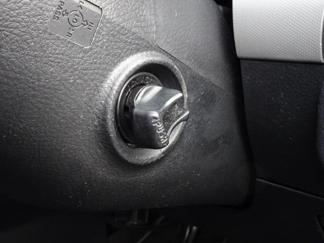 ソニカ ＲＳ　ターボ　ナビ　ＥＴＣ　Ｂｌｕｅｔｏｏｔｈ　ＣＤ／ＤＶＤ再生　ＨＩＤヘッドライト　オートエアコン　アームレストコンソールボックス　１５インチ純正アルミホイール　スマートキー　スペアキー有り（43枚目）