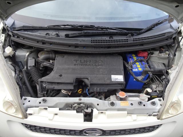 ソニカ ＲＳ　ターボ　ナビ　ＥＴＣ　Ｂｌｕｅｔｏｏｔｈ　ＣＤ／ＤＶＤ再生　ＨＩＤヘッドライト　オートエアコン　アームレストコンソールボックス　１５インチ純正アルミホイール　スマートキー　スペアキー有り（60枚目）