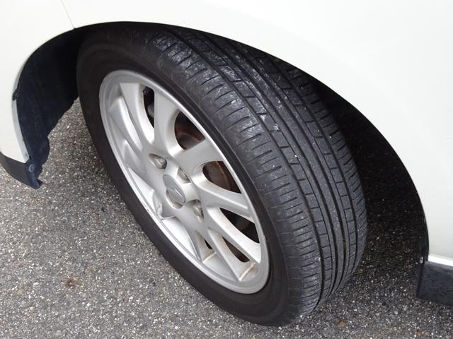 ソニカ ＲＳ　ターボ　ナビ　ＥＴＣ　Ｂｌｕｅｔｏｏｔｈ　ＣＤ／ＤＶＤ再生　ＨＩＤヘッドライト　オートエアコン　アームレストコンソールボックス　１５インチ純正アルミホイール　スマートキー　スペアキー有り（67枚目）