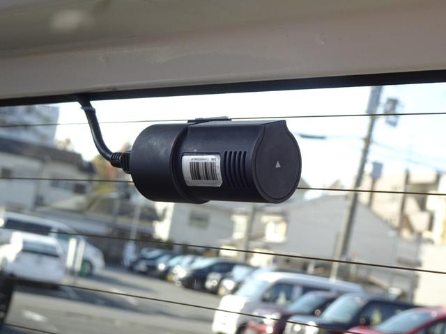 ムーヴ Ｘ　走行無制限１年保証　車検２年受渡　ナビ　前後ドラレコ　ＥＴＣ　Ｂｌｕｅｔｏｏｔｈ接続　フルセグ　ＤＶＤ　スマートキー　スペアキー有　１４インチ純正アルミホイール　オートエアコン　プッシュスタート（4枚目）