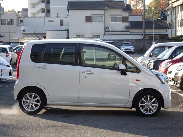 ムーヴ Ｘ　走行無制限１年保証　車検２年受渡　ナビ　前後ドラレコ　ＥＴＣ　Ｂｌｕｅｔｏｏｔｈ接続　フルセグ　ＤＶＤ　スマートキー　スペアキー有　１４インチ純正アルミホイール　オートエアコン　プッシュスタート（26枚目）