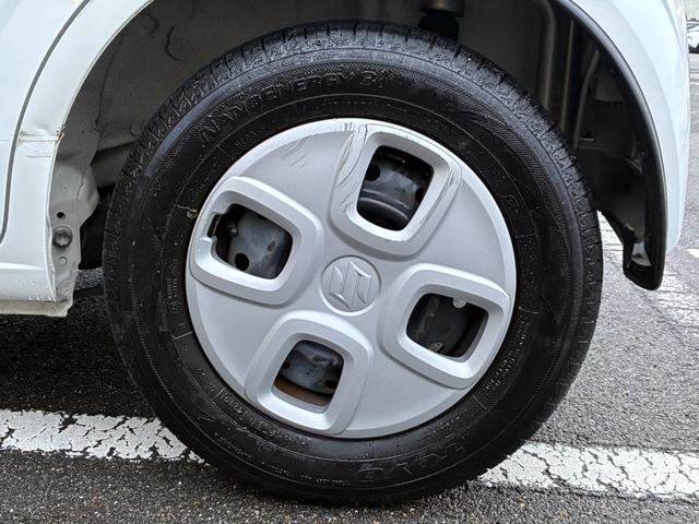 �y�z�C�[���L���b�v�z�Ԃɗǂ������������z�C�[���L���b�v����������Ă��܂��B�e��ЊO�A���~�z�C�[����A�X�^�b�h���X�^�C�����戵�����Ă���܂��B���񂲑��k���������B